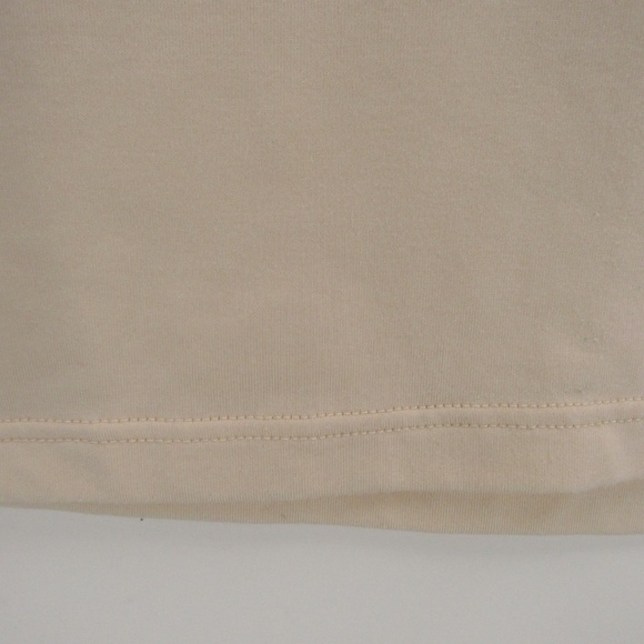 Lapasa Cream Round Neck Face Layer L - Picture 10 of 11